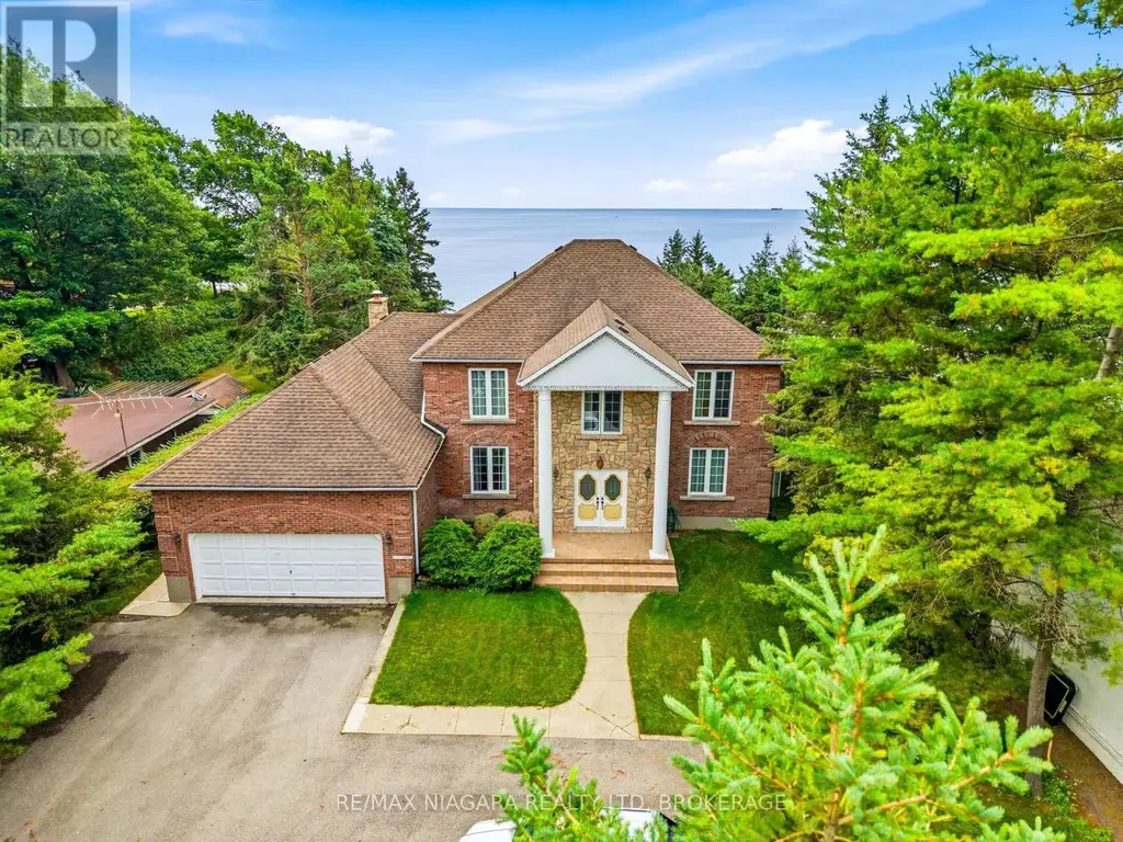 599 Lakeshore Road E, Port Colborne (East Village)